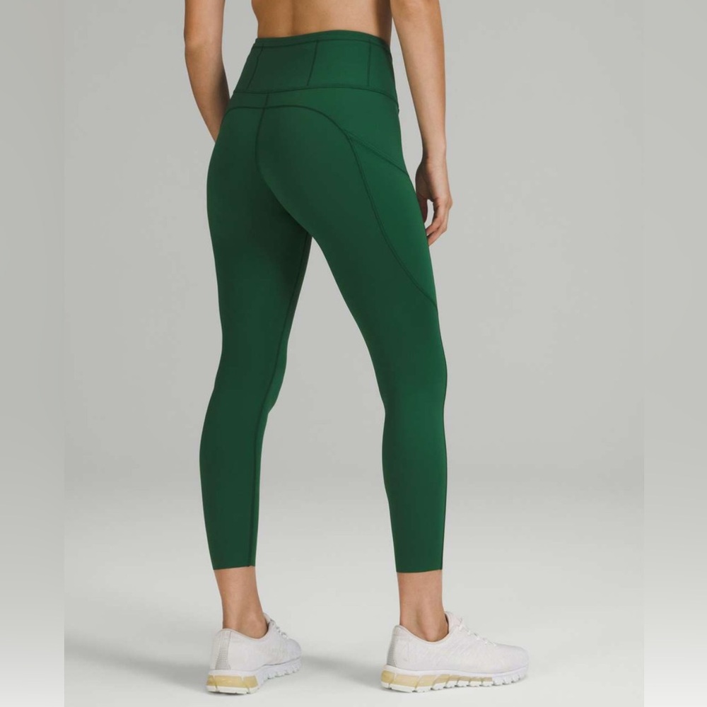 Lululemon green leggings, Size 8